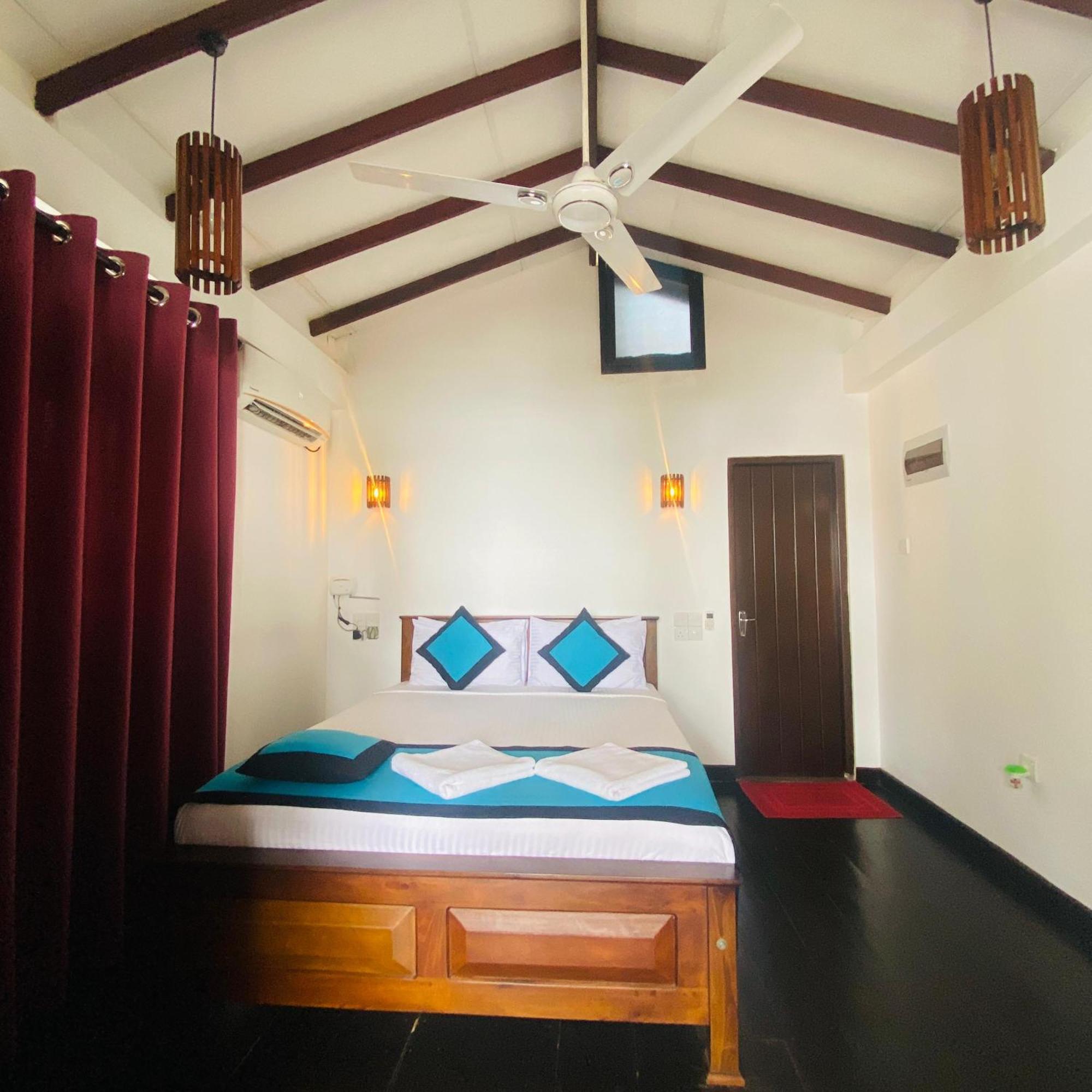 Shima Guni Beach Club Hotel Matara Værelse billede